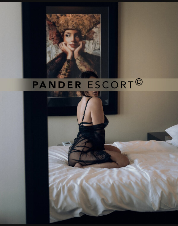 Escort Düsseldorf Ava